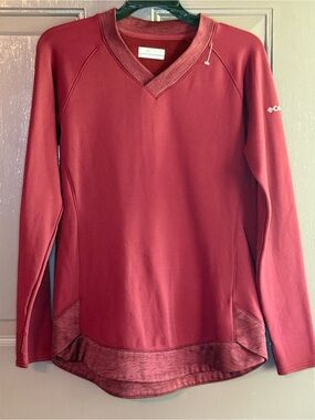 Columbia Women's Maroon V-Neck Pullover Sweatshirt